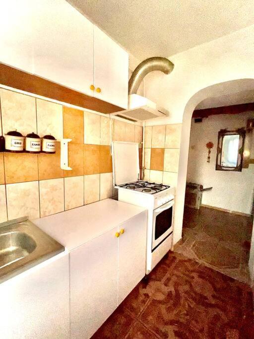 Ap 2 Cam Confortabile - Ab House Iasi Extérieur photo